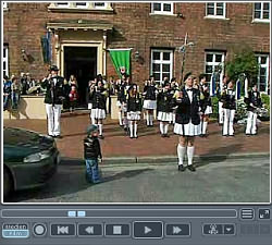 Video-Clip: Cadenberger Spielmannszug mit ''Eviva Espana'' bei der Gutsparkeinweihung am 16.05.2009 - Klick auf das Foto startet den Download ...