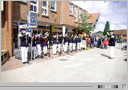 Videoclip: Lied fr David vom Spielmannszug bei der Cadenberger Marktplatz-Einweihung am 15. Mai 2011 - Copyright: A. Protze - Klick auf das Bild startet den Download ...