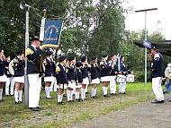 Cadenberger Spielmannszug bei der metronom-Zugprsentation am 25.8.07 in Cuxhaven - Klick vergrert